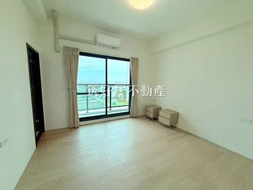 Apartment for rent TWD 27 000 -  - 3 bedrooms