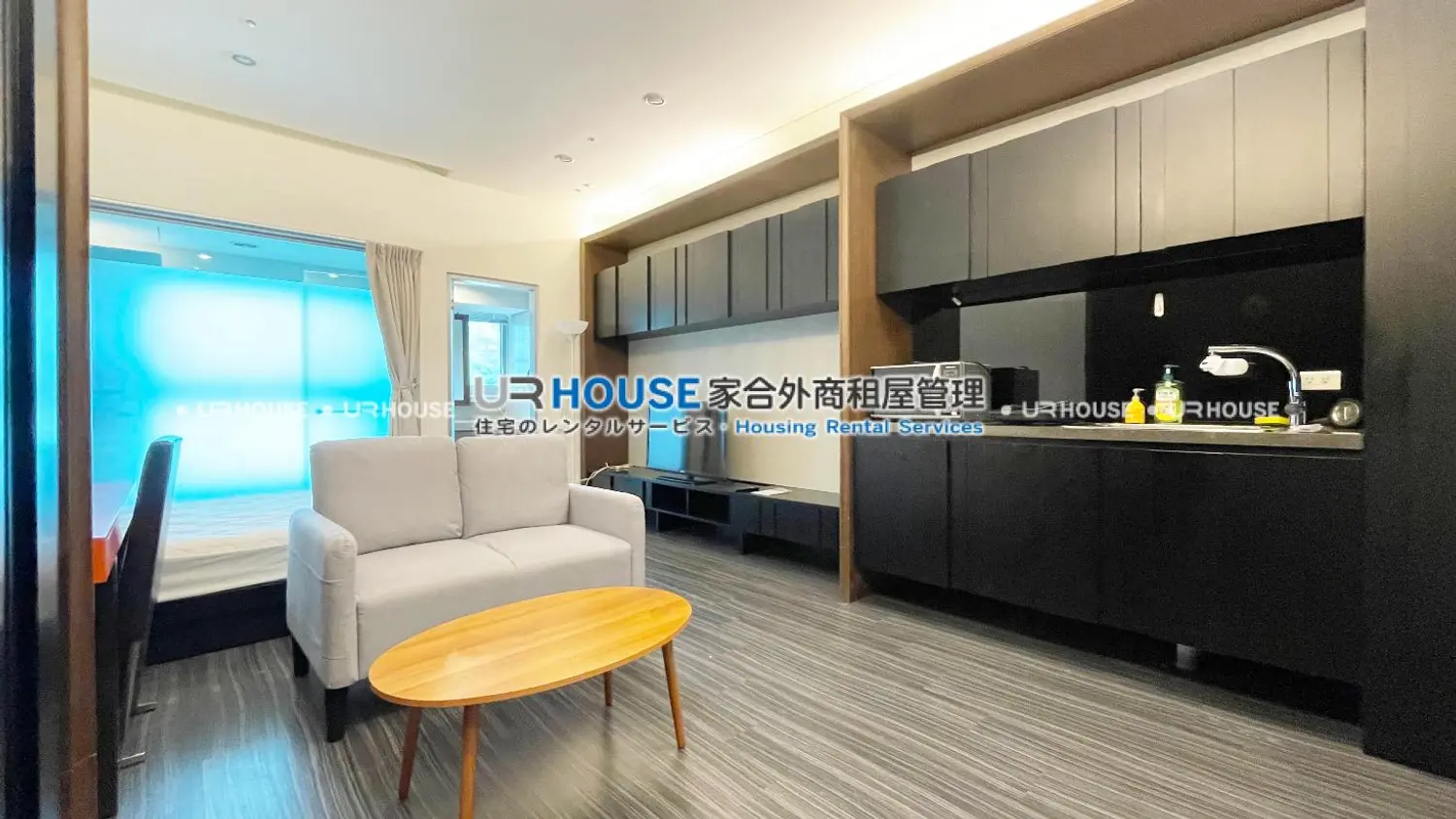 獨立套房 公寓 出租 TWD 32 500 - 15 坪 - 信義區,台北市 slide 0