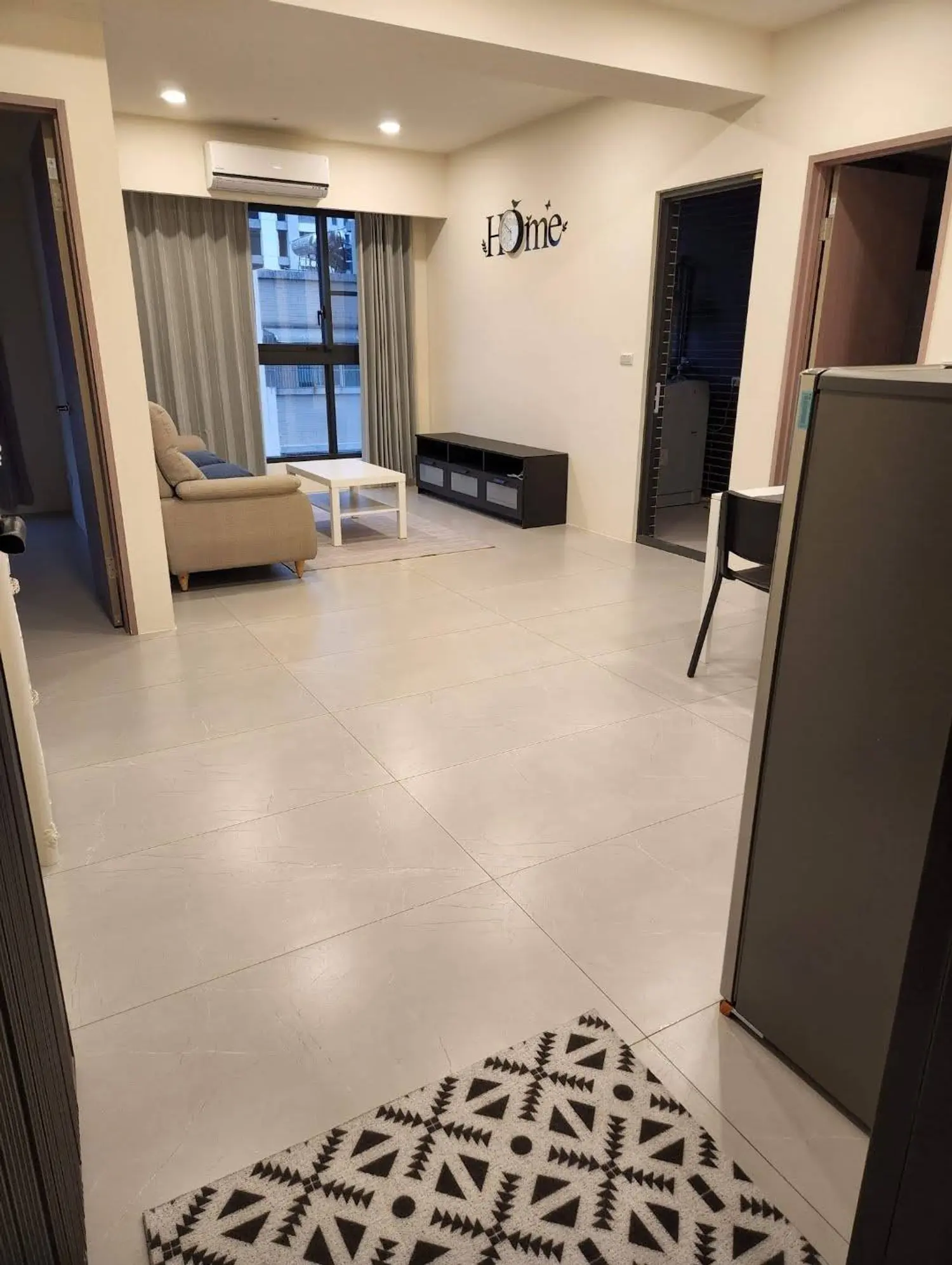 2 bedrooms apartment for rent TWD 28 000 - 18 ping - Zhubei City,Hsinchu County slide 1