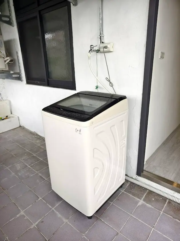 2 bedrooms apartment for rent in Wanhua District, Taipei City | NT$ 36 800 | 12 ping slide 1