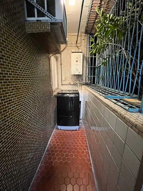 公寓 出租 TWD 50 000 - 新生南路一段145巷 - 3 房