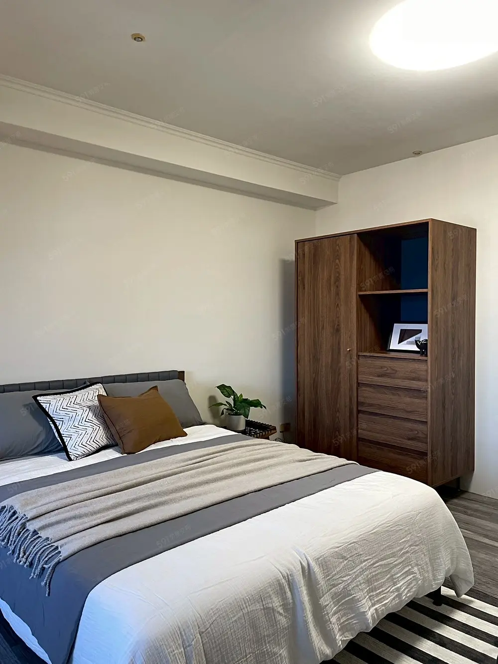 Room for rent in Banqiao District, New Taipei City | NT$ 15 800 | 8 ping slide 0