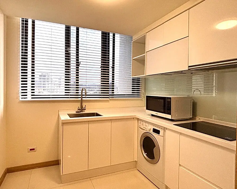 2 bedrooms apartment for rent in Daan District, Taipei City | NT$ 58 000 | 25 ping slide 3