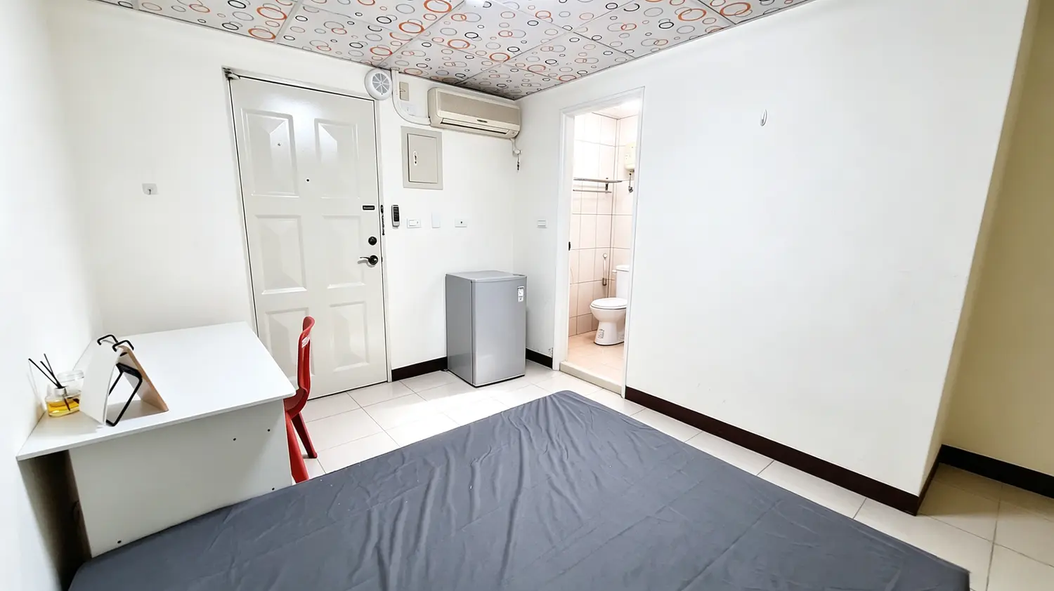 Room for rent in Xitun District, Taichung City | NT$ 5 500 | 5 ping slide 2