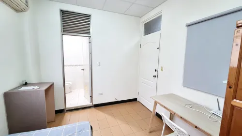 Room for rent NT$ 5 000 - Fuxing Road - 1 room