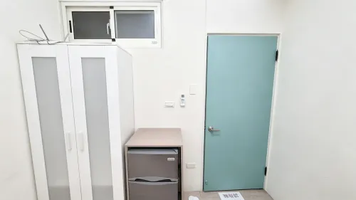 Room for rent NT$ 5 200 - Fuxing Road - 1 room