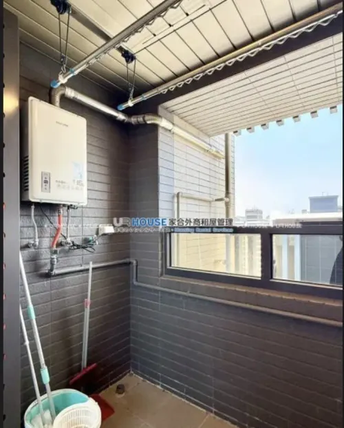 3 bedrooms apartment for rent in Sanchong District, New Taipei City | NT$ 46 000 | 23 ping slide 14