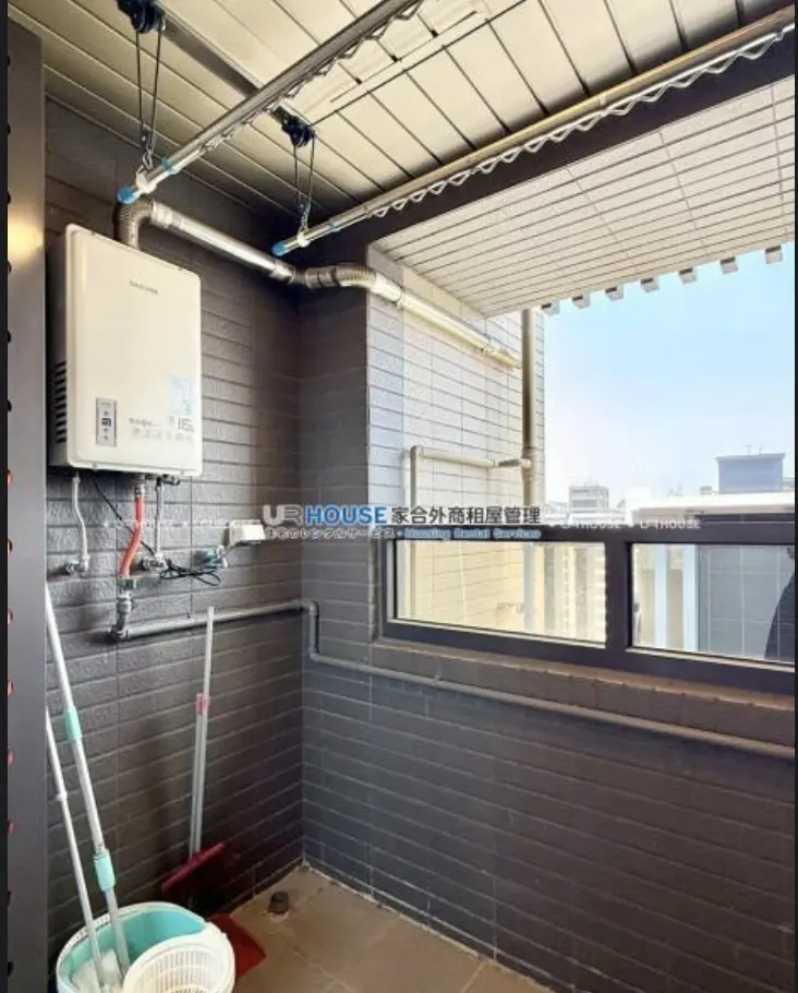 3 bedrooms apartment for rent in Sanchong District, New Taipei City | NT$ 46 000 | 23 ping slide 14