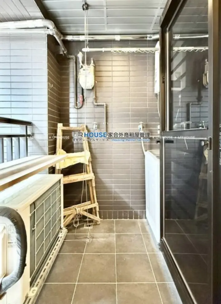 Studio apartment for rent in Banqiao District, New Taipei City | NT$ 31 100 | 10 ping slide 13
