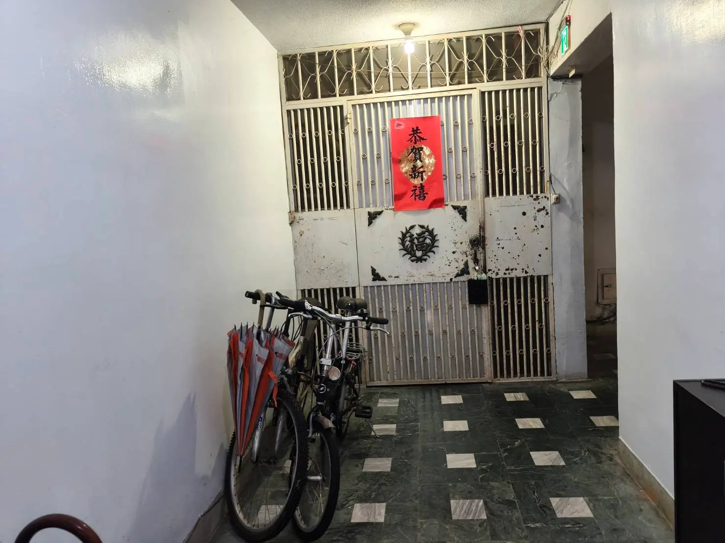 3 bedrooms apartment for rent in Zhongshan District, Taipei City | NT$ 48 000 | 29 ping slide 1
