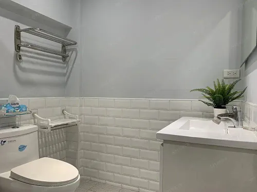 Apartment for rent NT$ 38 800 - Section 1, Xinsheng South Road - 3 bedrooms
