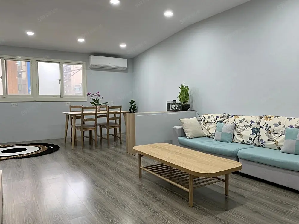 3 bedrooms apartment for rent in Zhongzheng District, Taipei City | NT$ 38 800 | 28 ping slide 0