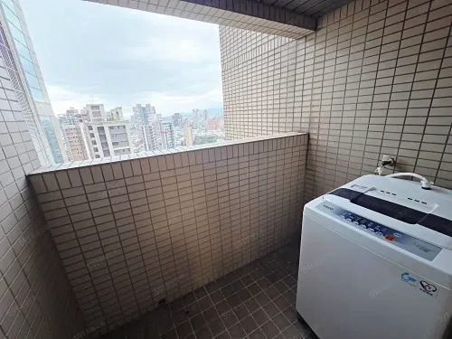 Room for rent NT$ 15 800 - Section 2, Wenhua Road - 1 room