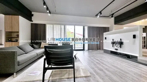 Apartment for rent TWD 62 000 -  - 4 bedrooms