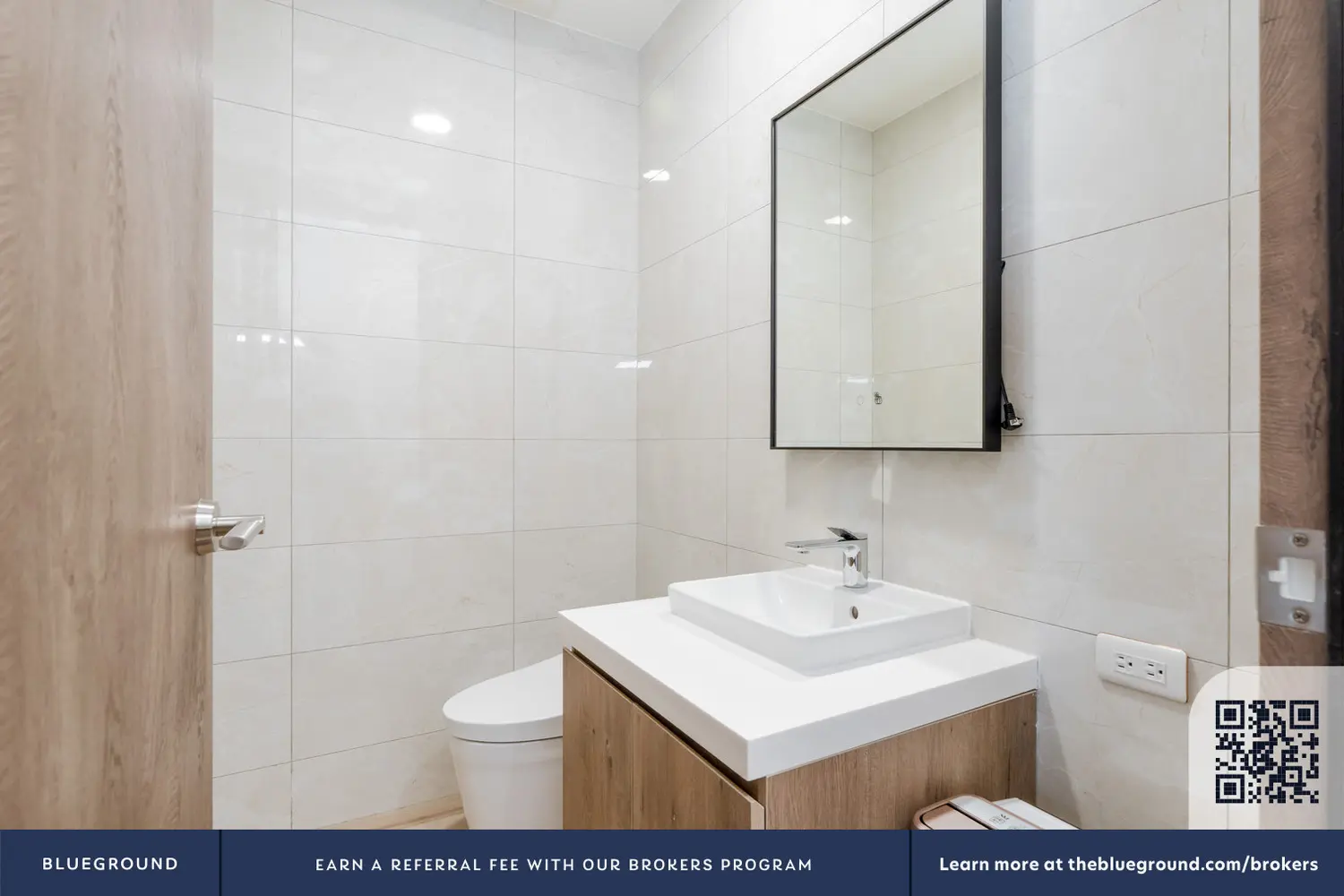 1 room apartment for rent in Zhongshan District, Taipei City | NT$ 99 360 | 21 ping slide 17