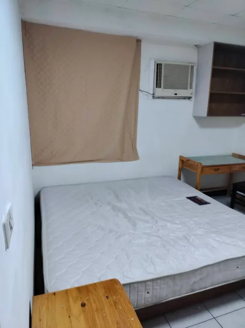 Room for rent NT$ 8 200 - Jingping Rd - 5 bedrooms