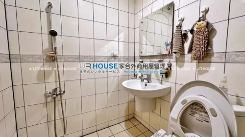 Apartment for rent TWD 80 000 -  - 4 bedrooms
