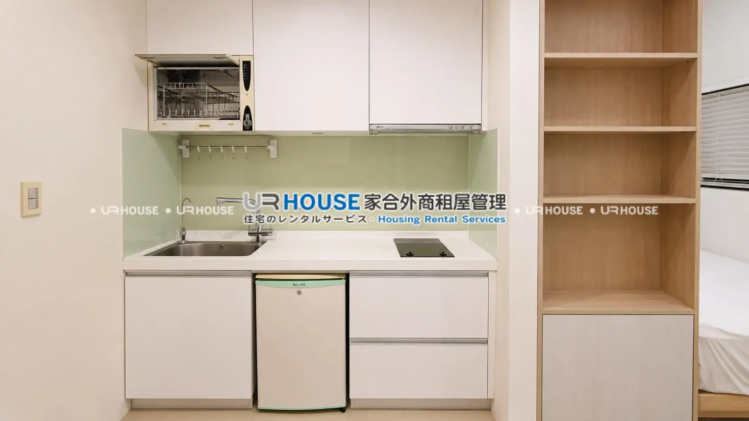 Studio apartment for rent in Shilin District, Taipei City | NT$ 33 000 | 8 ping slide 5