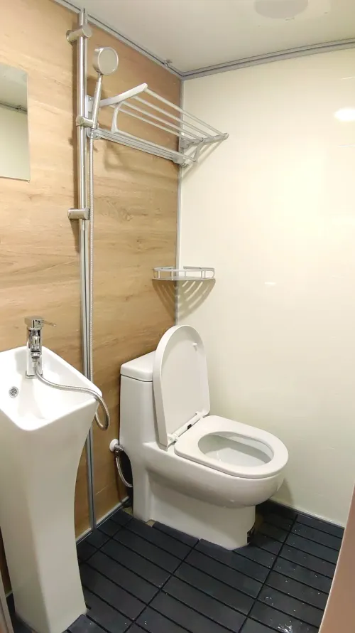 Private room for rent TWD 10 000 -  - 8 bedrooms