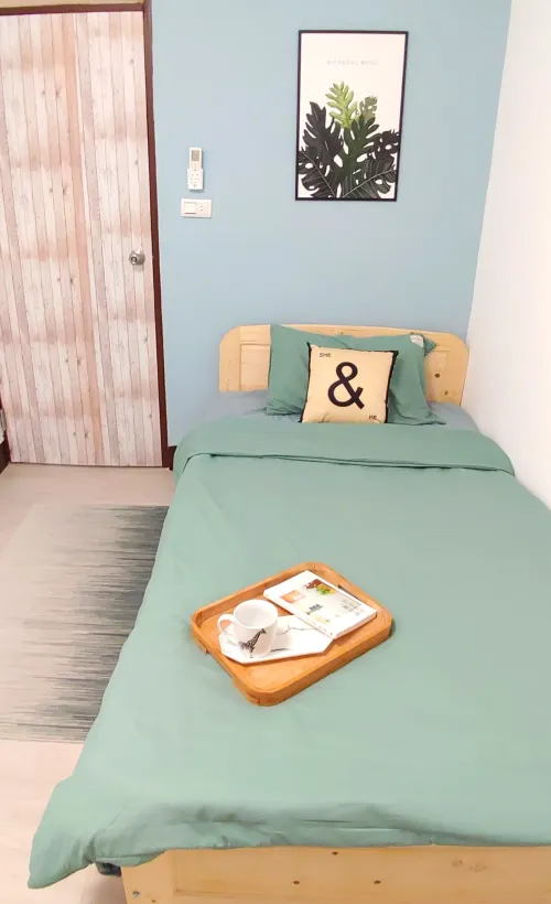 Private room for rent TWD 10 000 -  - 8 bedrooms