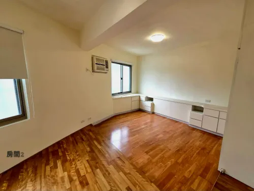 Apartment for rent TWD 30 000 - Section 4, Chenggong Rd - 2 bedrooms