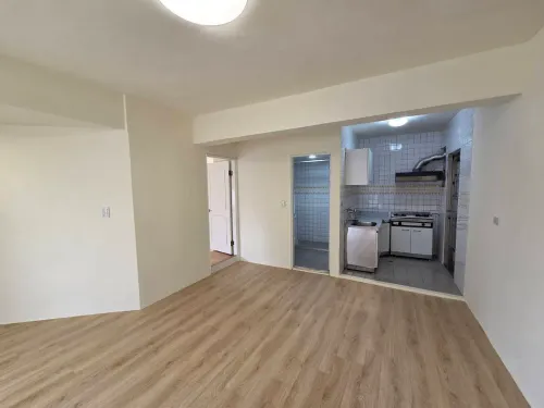 Apartment for rent TWD 30 000 - Section 4, Chenggong Rd - 2 bedrooms