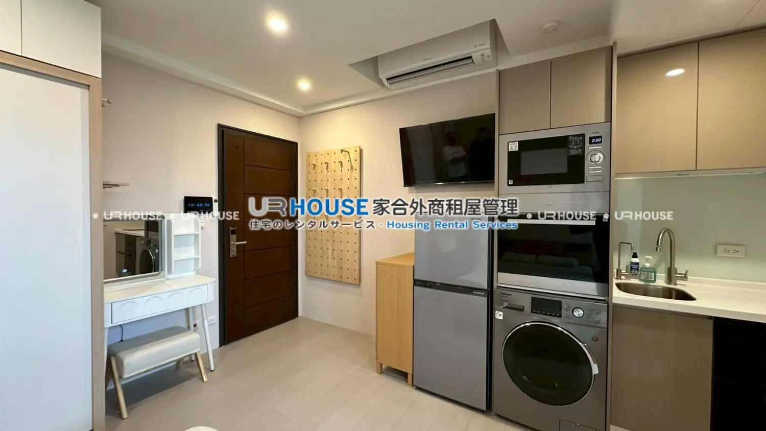 Studio apartment for rent TWD 49 000 - 7 ping - Taipei City,Zhongshan District slide 2