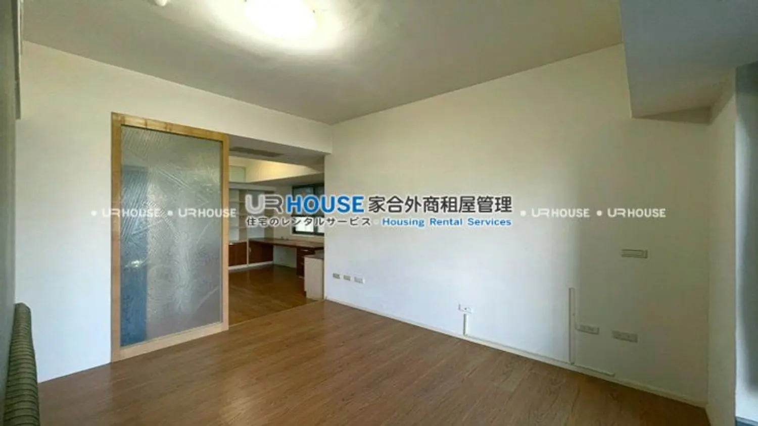 2 bedrooms apartment for rent TWD 42 000 - 24 ping - Xindian District,New Taipei City slide 0