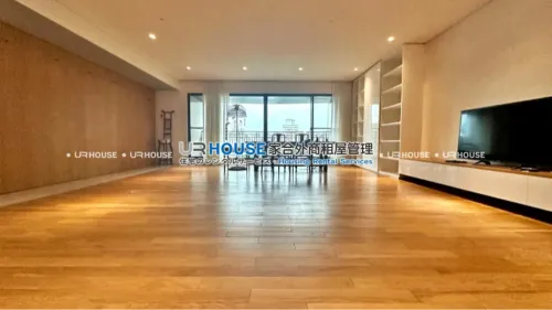 Apartment for rent TWD 220 000 - Jilin Road - 3 bedrooms