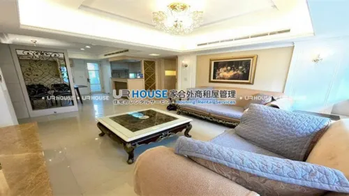 Apartment for rent TWD 70 000 - Section 2, Dunhua S Rd - 3 bedrooms