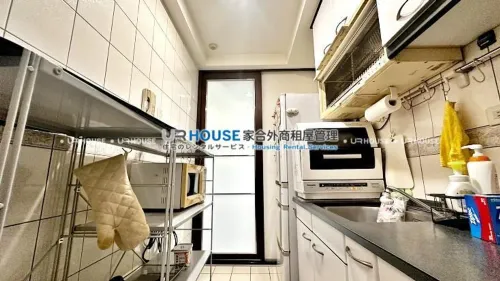 Apartment for rent TWD 80 000 -  - 4 bedrooms