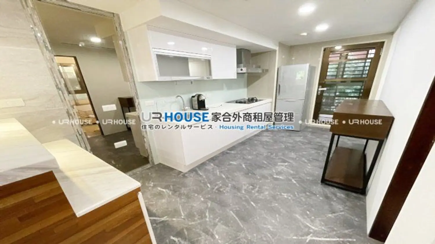 2 bedrooms apartment for rent TWD 50 000 - 20 ping - Zhongshan District,Taipei City slide 4