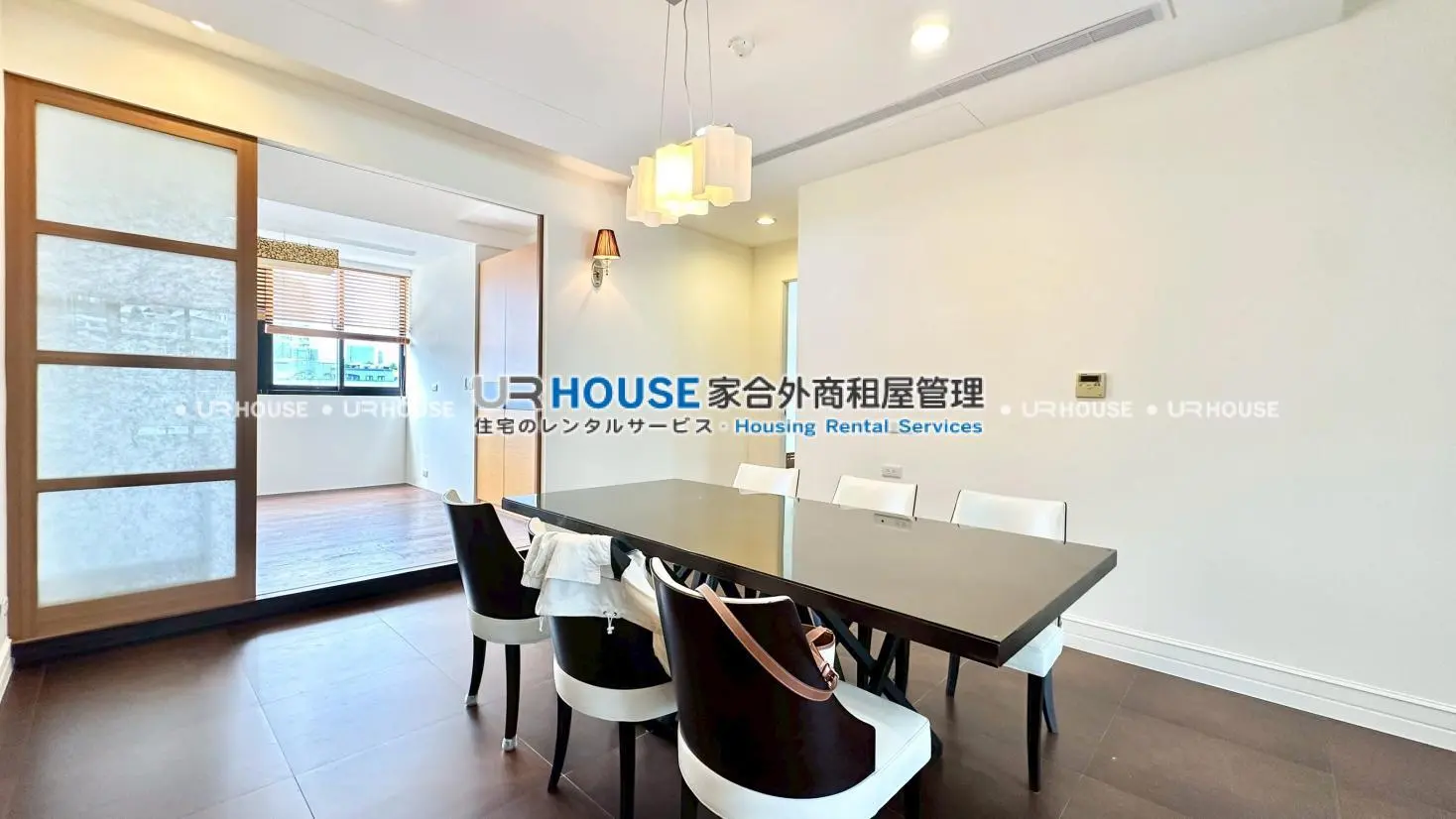 3 bedrooms apartment for rent in Shilin District, Taipei City | NT$ 100 000 | 44 ping slide 2