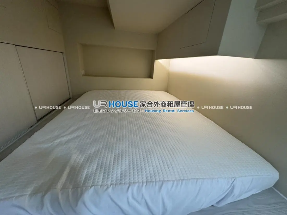 1 room apartment for rent in Daan District, Taipei City | NT$ 35 000 | 7 ping slide 4