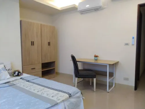 分租套房、雅房 出租 TWD 14 200 - 基隆路二段 - 3 房