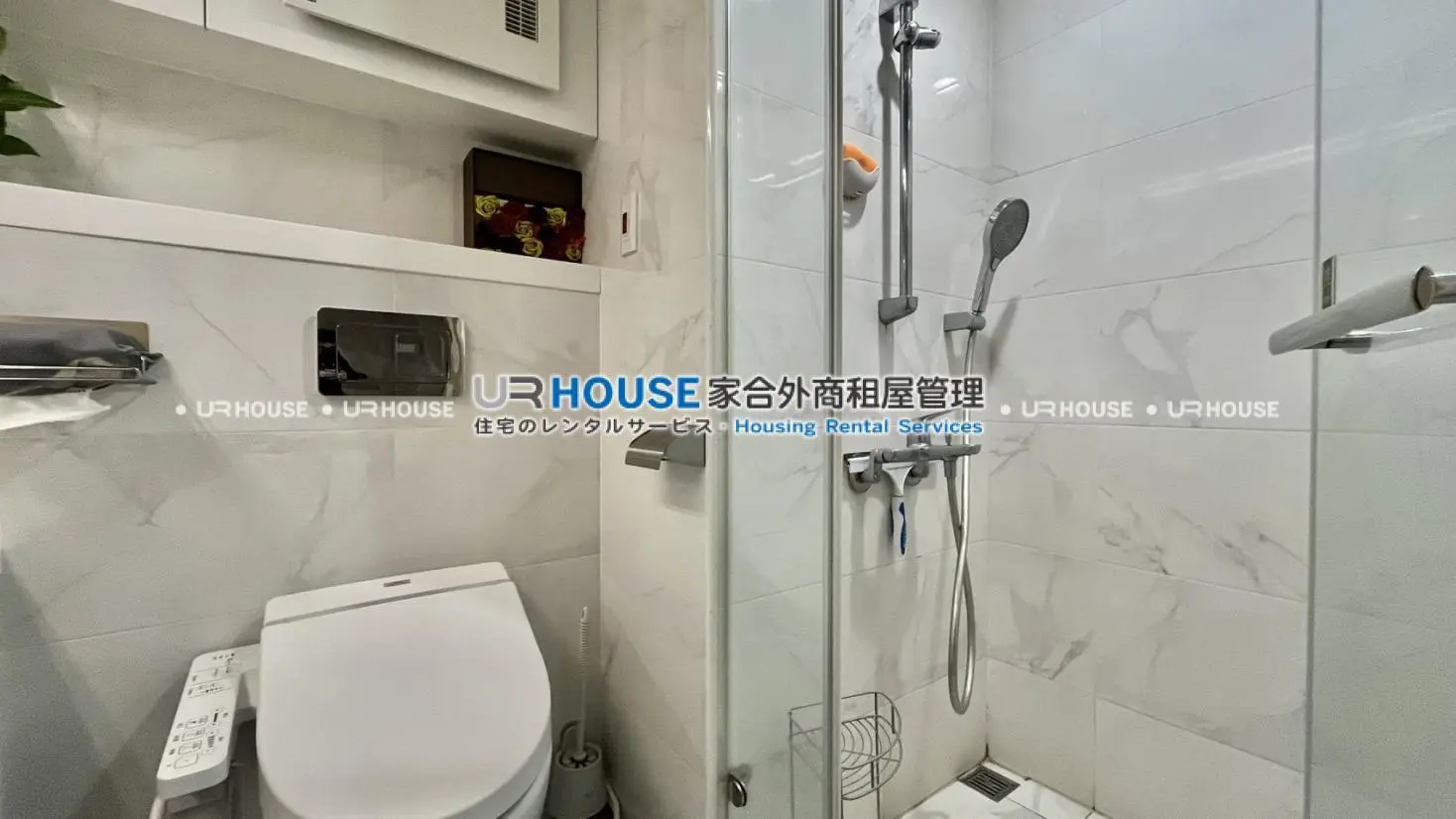 1 room apartment for rent in Songshan District, Taipei City | NT$ 65 000 | 15 ping slide 9