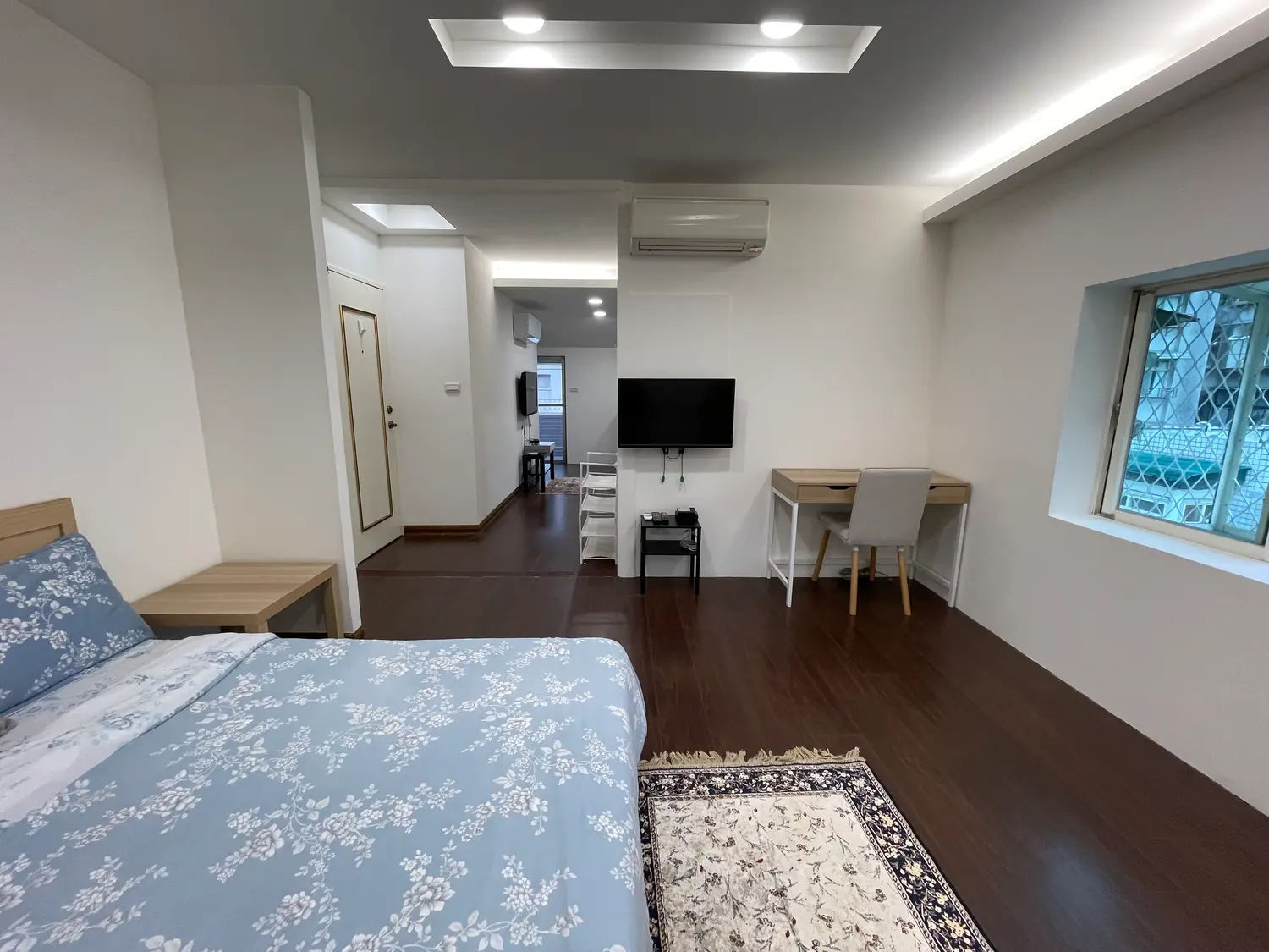 1 room apartment for rent TWD 27 000 - 20 ping - Taipei City, Zhongzheng District slide 3