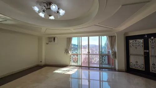 4 bedrooms apartment for rent in Shilin District, Taipei City | TWD 76 000 | 70 ping slide 1