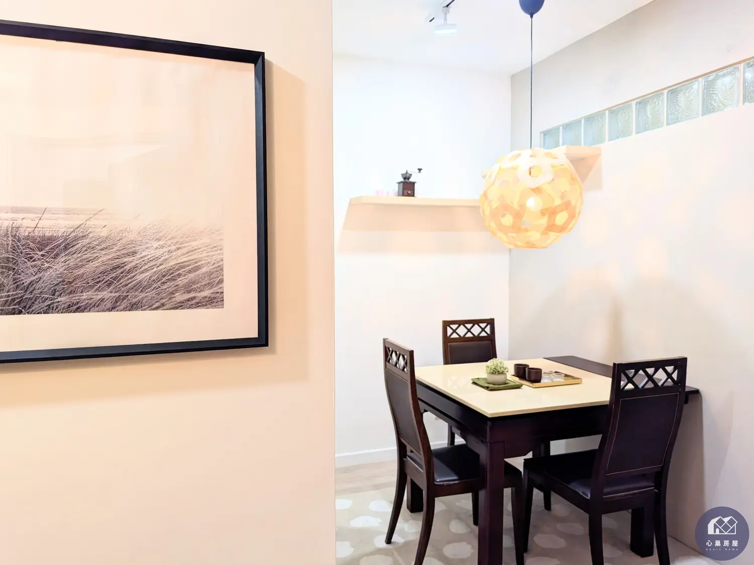 Room for rent in Zhongzheng District, Taipei City | NT$ 19 800 | 4 ping slide 1