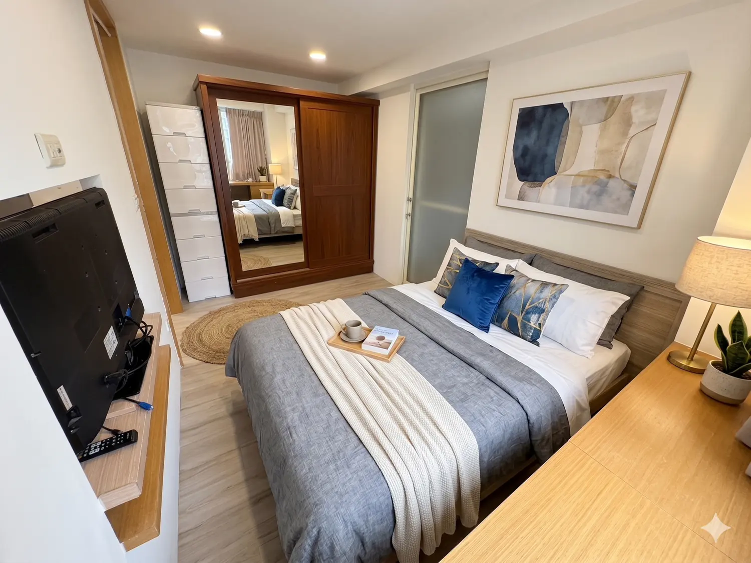 1 room apartment for rent in Zhongshan District, Taipei City | NT$ 30 800 | 8 ping slide 3