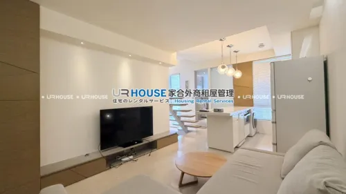 2 bedrooms apartment for rent in Daan District, Taipei City | NT$ 52 000 | 15 ping slide 1