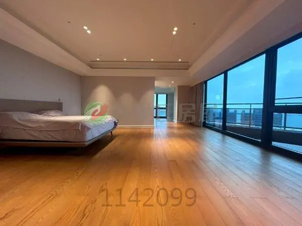 4 bedrooms apartment for sale in Tamsui District, New Taipei City | NT$ 90 000 000 | 90 ping slide 2