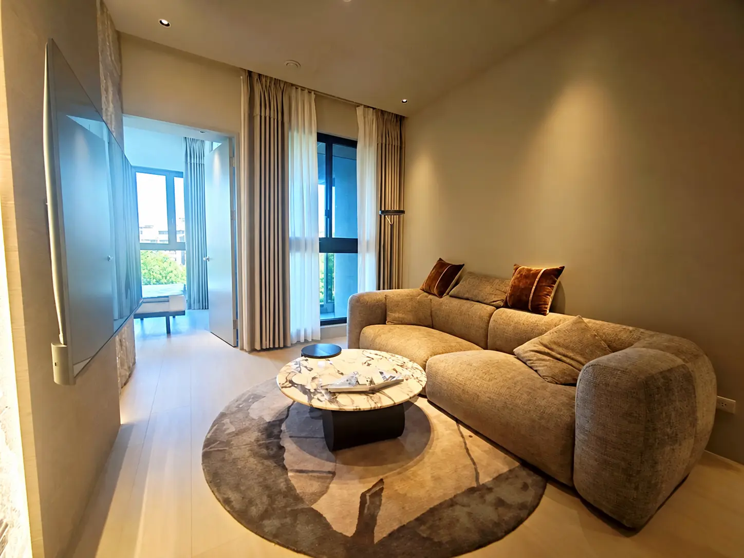 3 bedrooms apartment for rent in Xinyi District, Taipei City | NT$ 150 000 | 36 ping slide 0