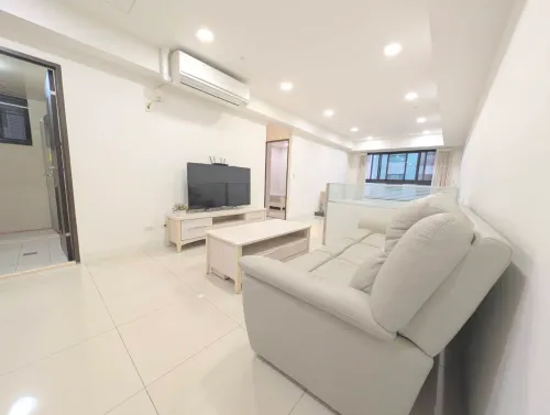 3 bedrooms apartment for rent in Nanzih District, Kaohsiung City | NT$ 28 000 | 21 ping slide 12