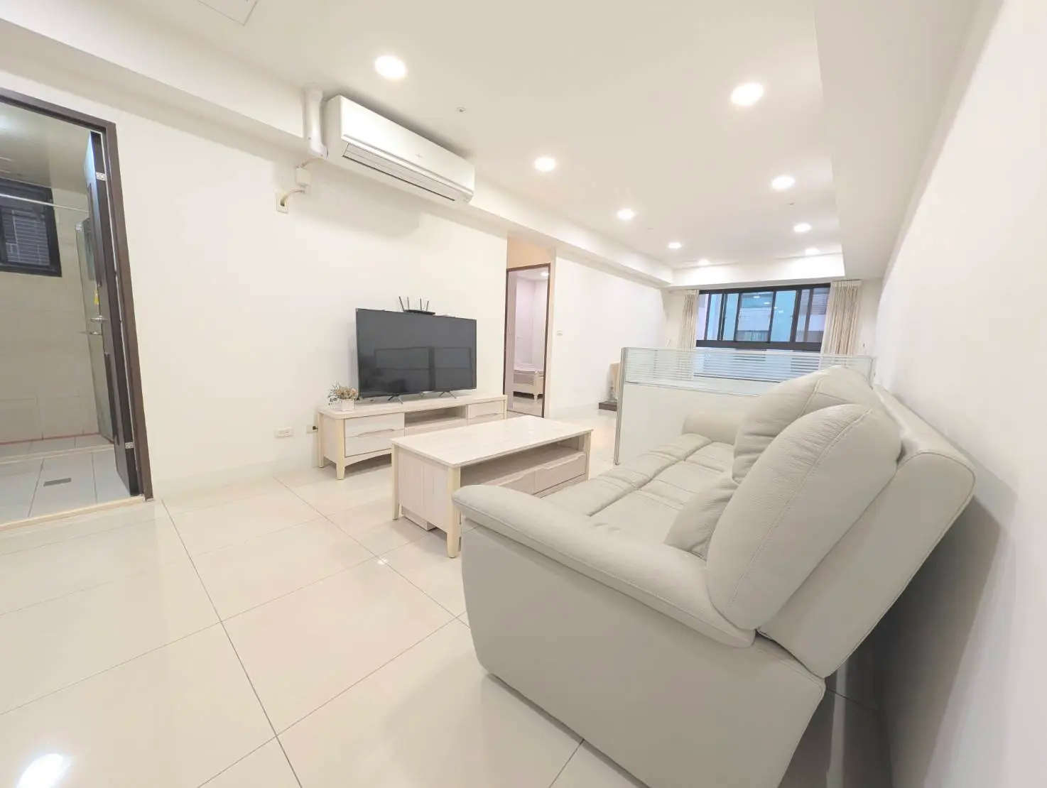 3 bedrooms apartment for rent in Nanzih District, Kaohsiung City | NT$ 28 000 | 21 ping slide 12