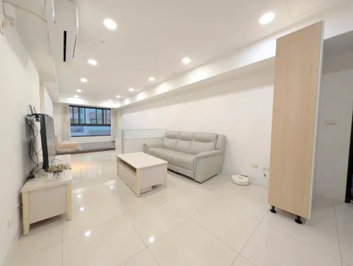 3 bedrooms apartment for rent in Nanzih District, Kaohsiung City | NT$ 28 000 | 21 ping slide 13