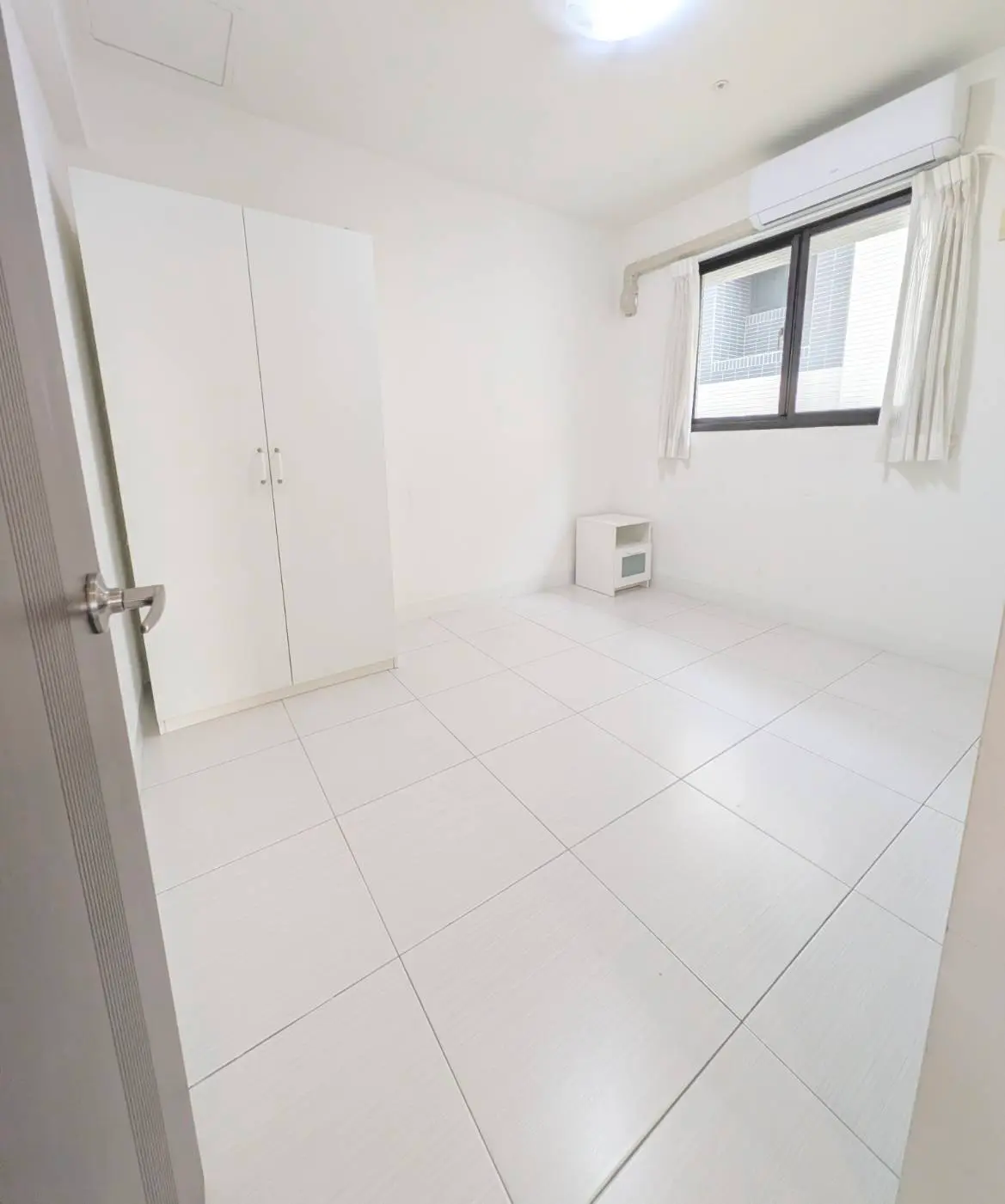 3 bedrooms apartment for rent in Nanzih District, Kaohsiung City | NT$ 28 000 | 21 ping slide 2