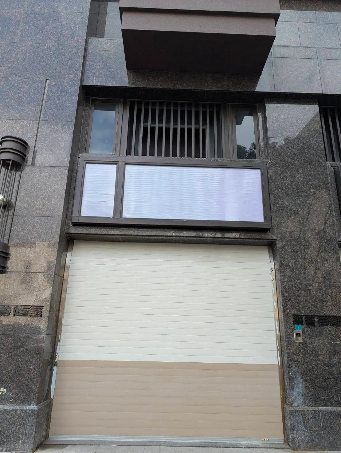 Shop / Retail for rent in Lingya District, Kaohsiung City | NT$ 31 000 | 12 ping slide 8