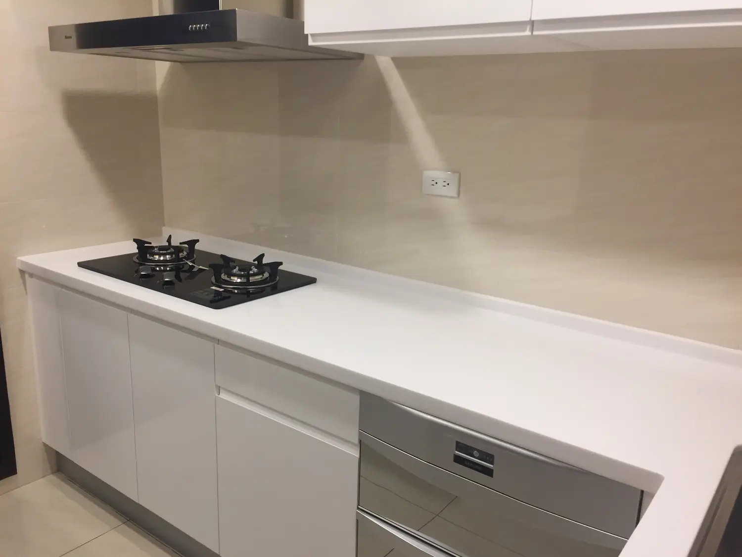 4 bedrooms apartment for rent in Zhongli District, Taoyuan City | NT$ 55 000 | 34 ping slide 6