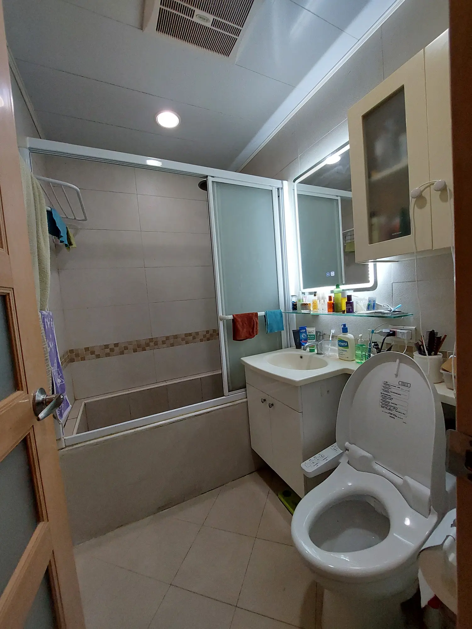 3 bedrooms apartment for rent in Songshan District, Taipei City | NT$ 49 000 | 34 ping slide 12